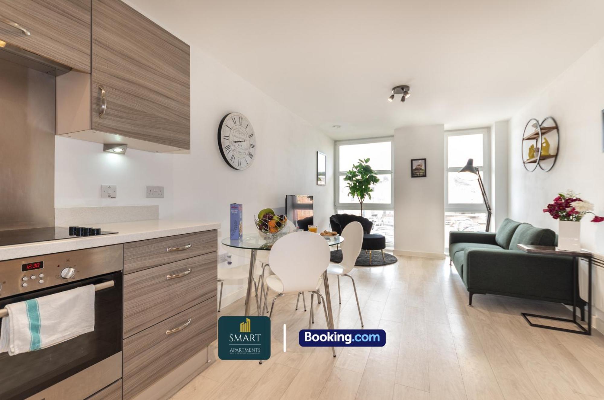 Spacious City Center Apartment By Smart Apartments Short Lets & Serviced Accommodation Apartment Southampton With Free Wifi Eksteriør billede