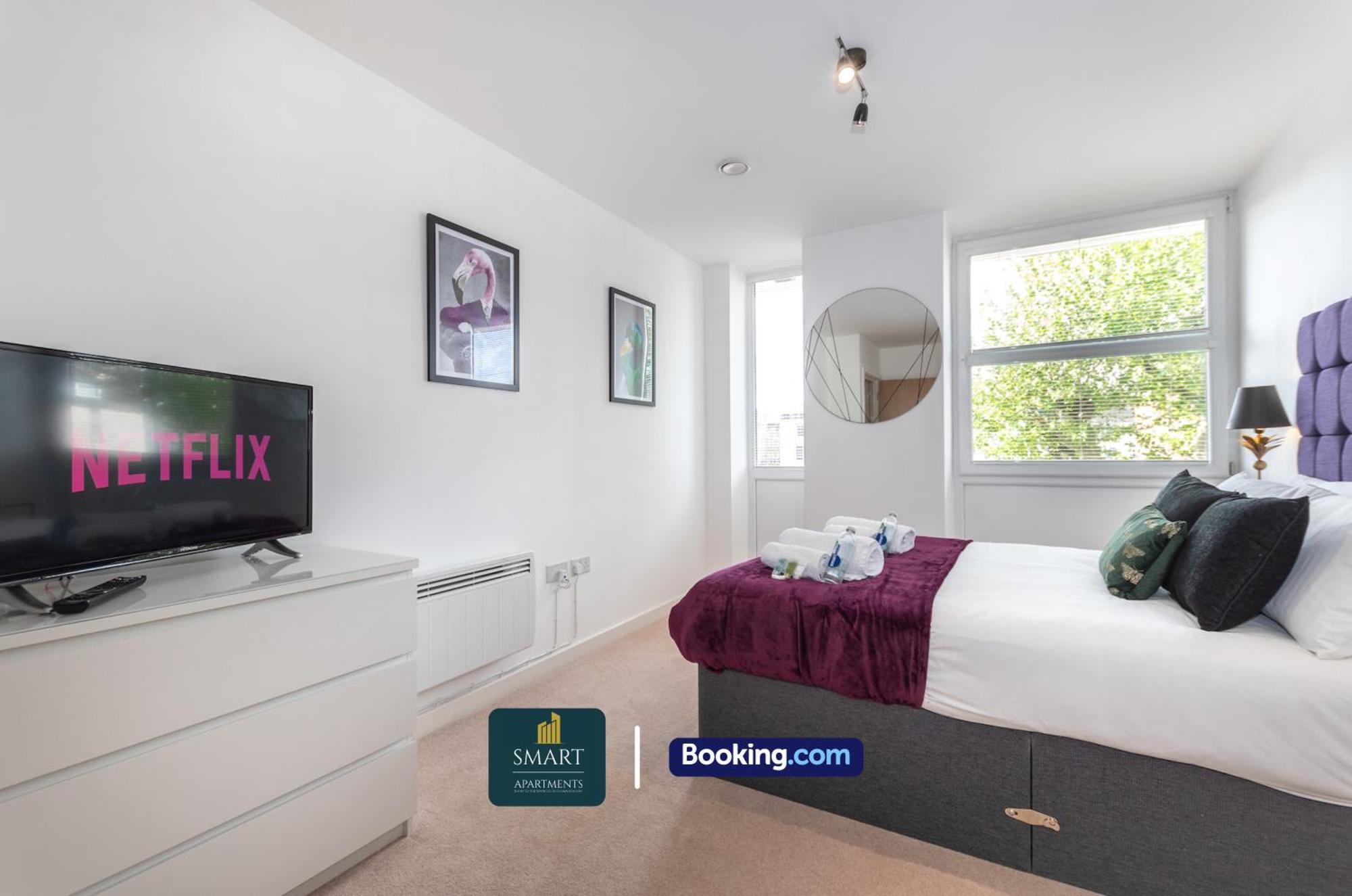 Spacious City Center Apartment By Smart Apartments Short Lets & Serviced Accommodation Apartment Southampton With Free Wifi Eksteriør billede